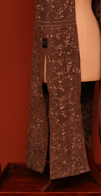 OUTERWEAR-EMBROIDERED CLASSICS