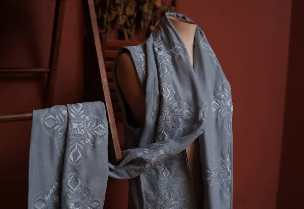 OUTERWEAR-EMBROIDERED CLASSICS